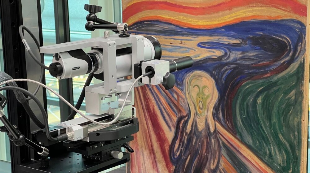 A camera scans Edvard Munch's 