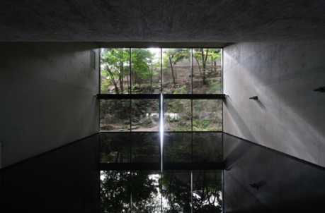 Es Devlin Opens Her First Solo Exhibition in Korea